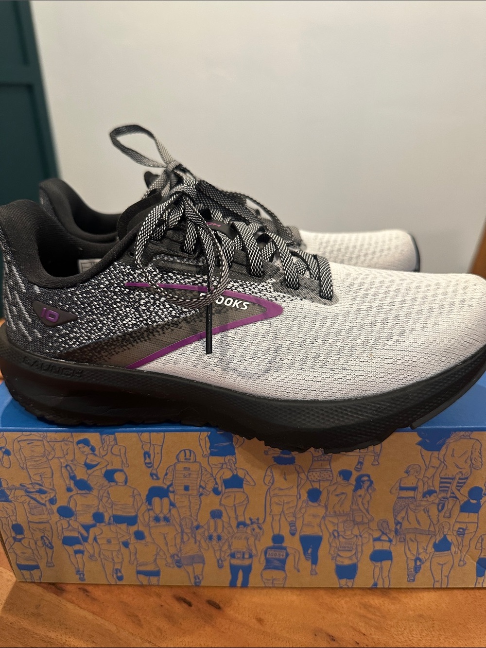 Brooks Women’s Gray and Black Running Shoes with Purple Trim